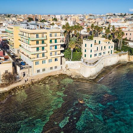 Marlove Sea View Сиракуза Екстериор снимка