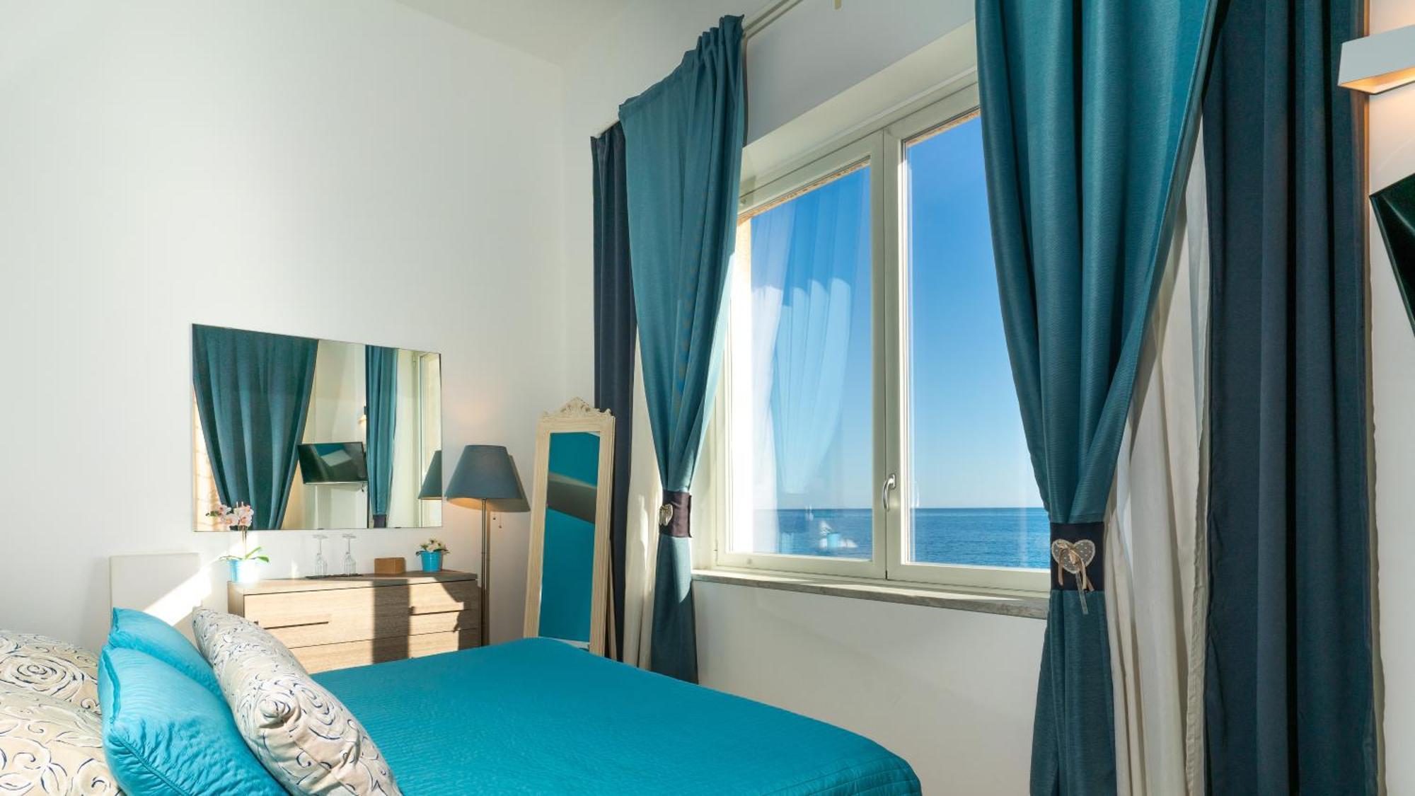 Marlove Sea View Сиракуза Екстериор снимка