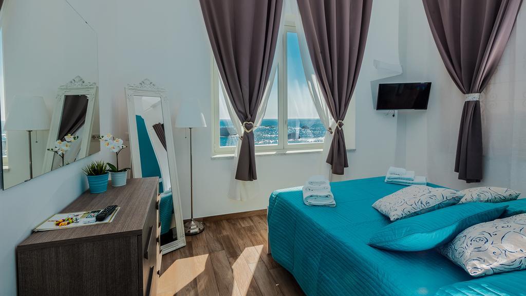 Marlove Sea View Сиракуза Екстериор снимка